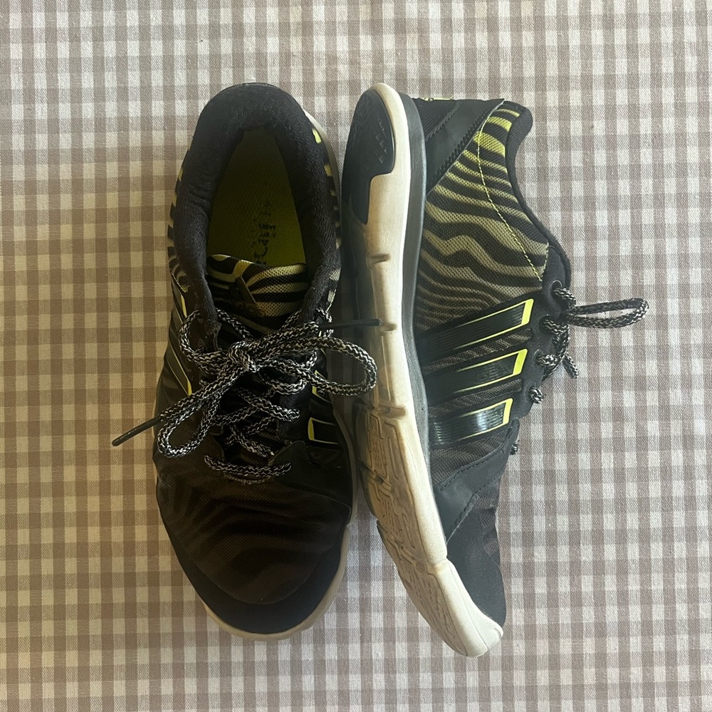 Adidas Adipure Women’s Sneakers - Picture 3 of 3